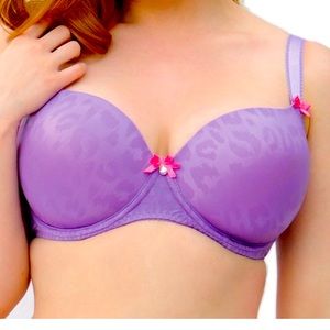 NWT Curvy Kate Smoothie tshirt bra
